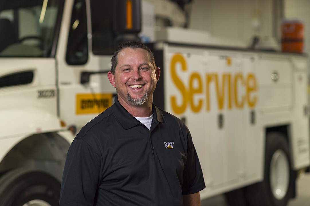 DealerServiceTechnicians_Cat_Empire_TechShoot_JTChristensen-101