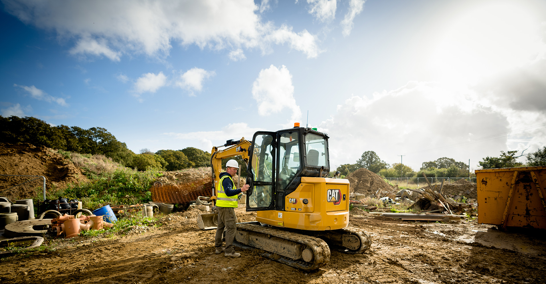 Excavators_20211025-Cat-305-CR-Kent-UK-A7R00114