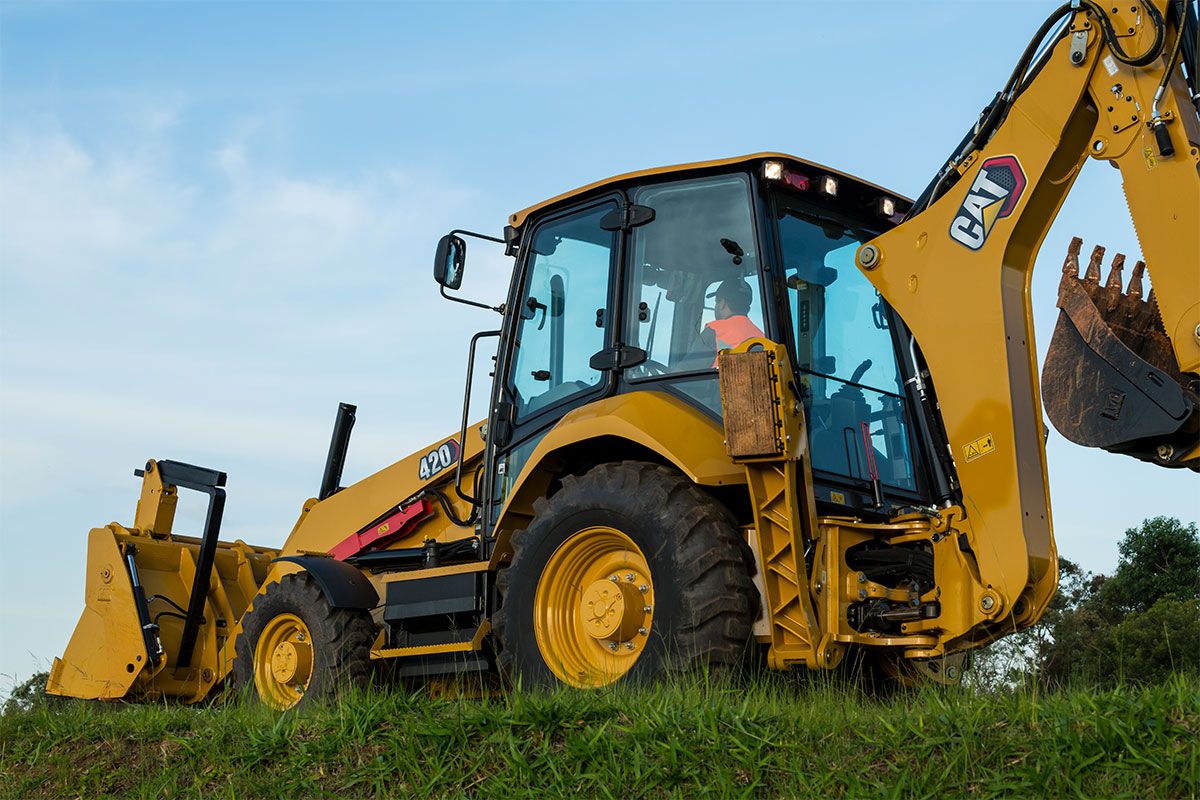 Backhoe-rear