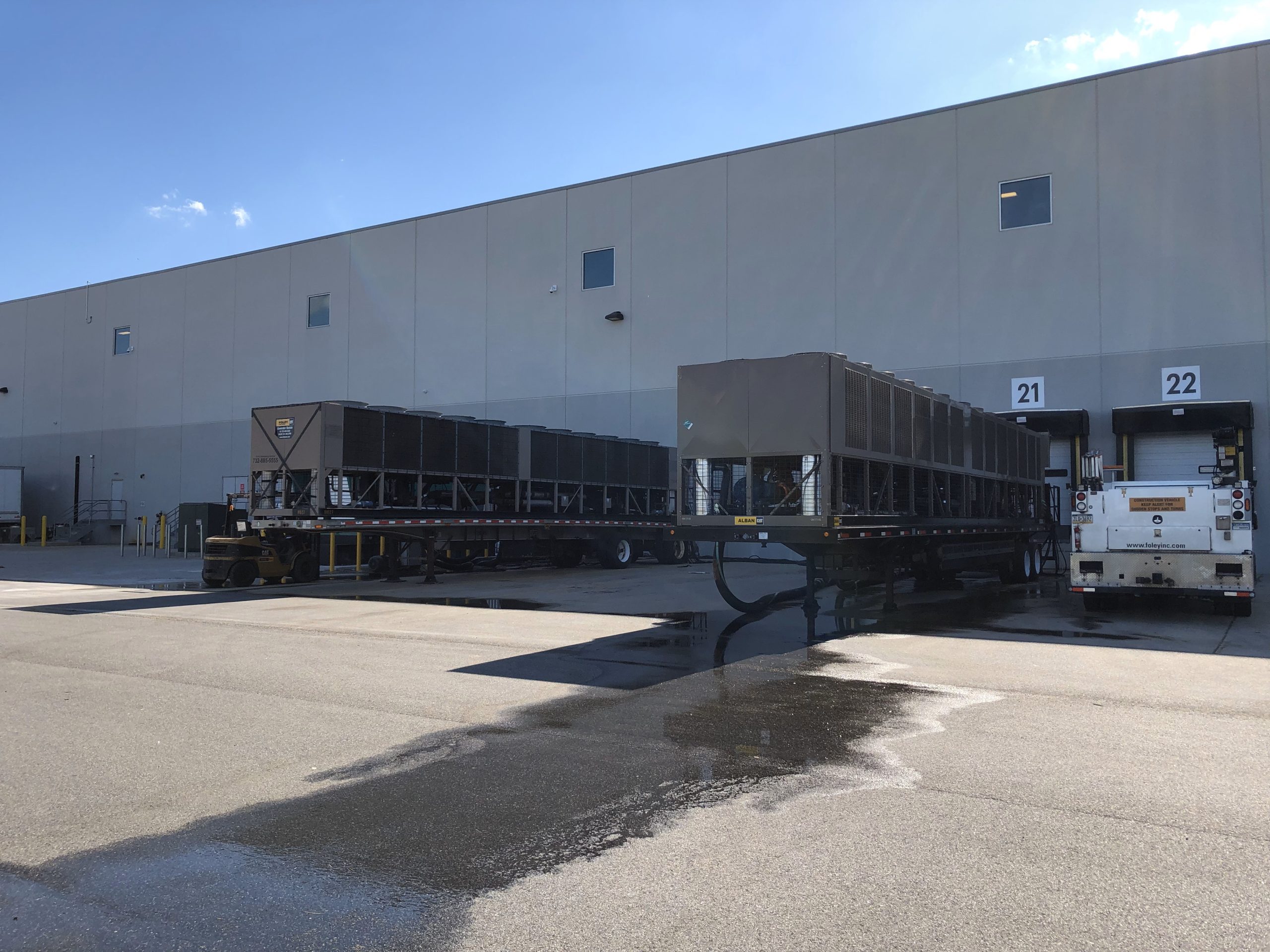 Chillers-at-Warehouse-Loading-Dock-scaled