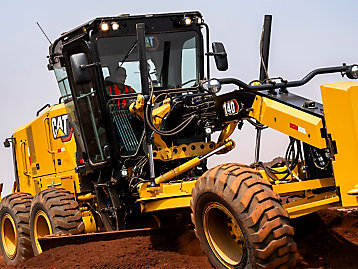 140-motor-grader
